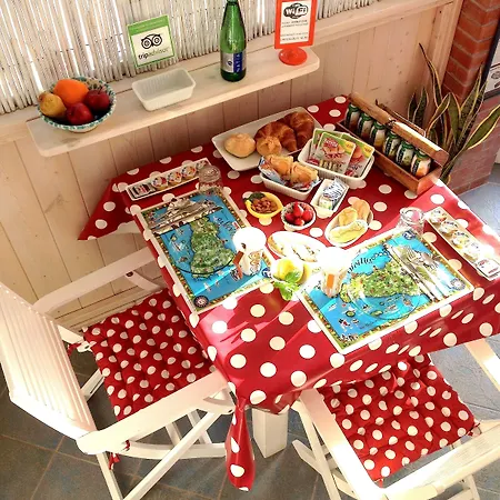 Bed & Breakfast Limone 4*