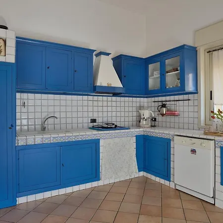 Limone Bed & Breakfast 3*