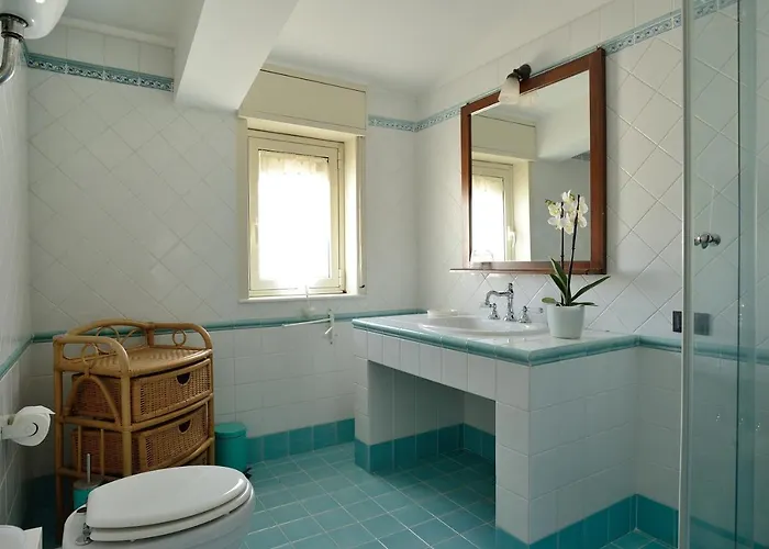 Limone 住宿加早餐酒店 4*